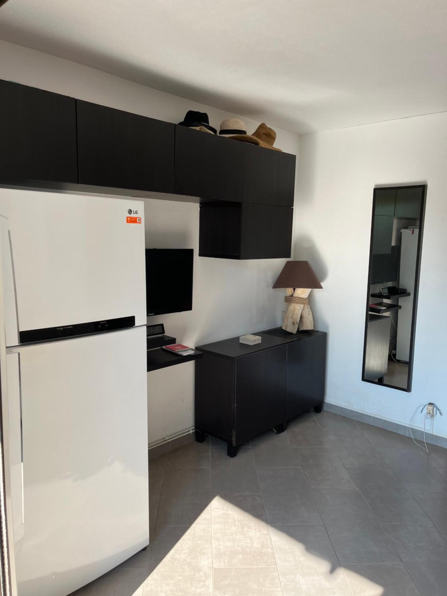 Calme Et Confort En Rez-De-Jardin La Londe-les-Maures Extérieur photo